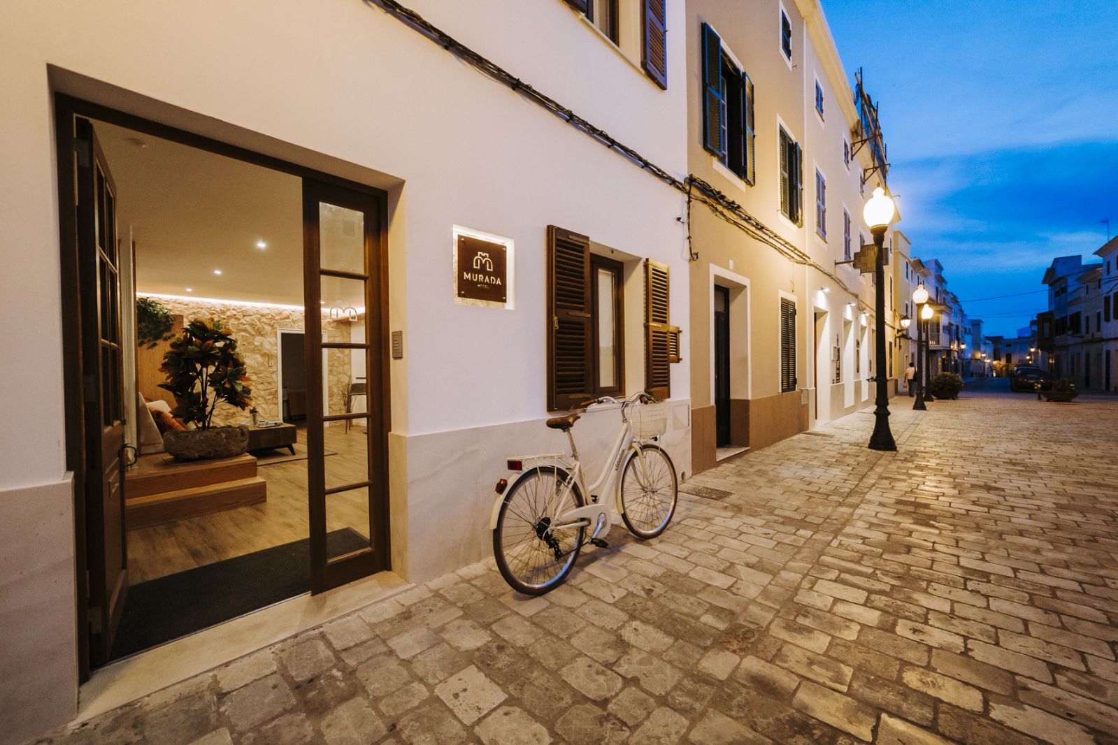 Vive el centro histórico de Ciutadella · Murada Hotel